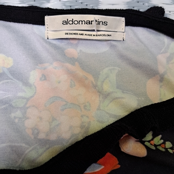 ANTHROPOLOGIE Aldo Martins Floral Top - Picture 8 of 11